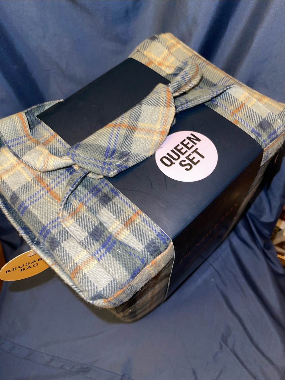 Pendleton Blue and Tan Plaid Cotton Flannel Sheet Set - Picture 3 of 4